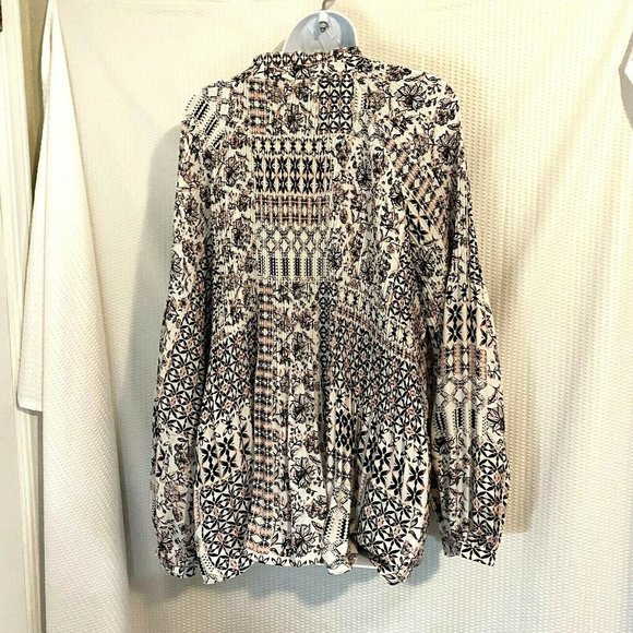 Womens Stretch Pink Floral Geometric Pleated Tunic Top Kimono Bell Sleeve 2X - Picture 4 of 5